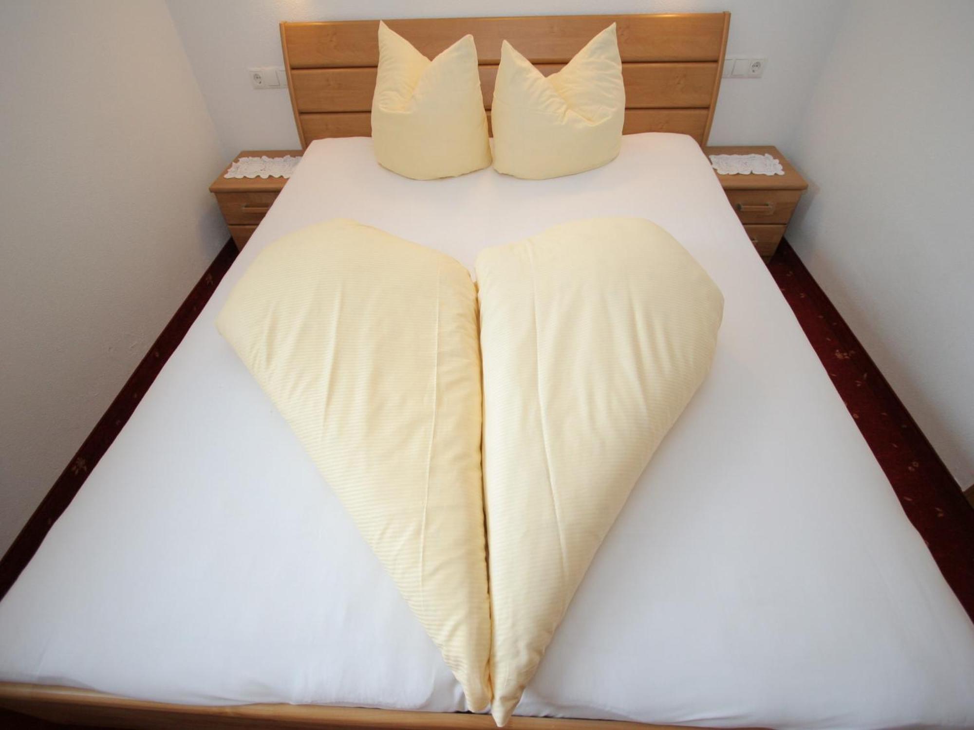 Spacious Apartment In Uderns Near Ski Area Bagian luar foto