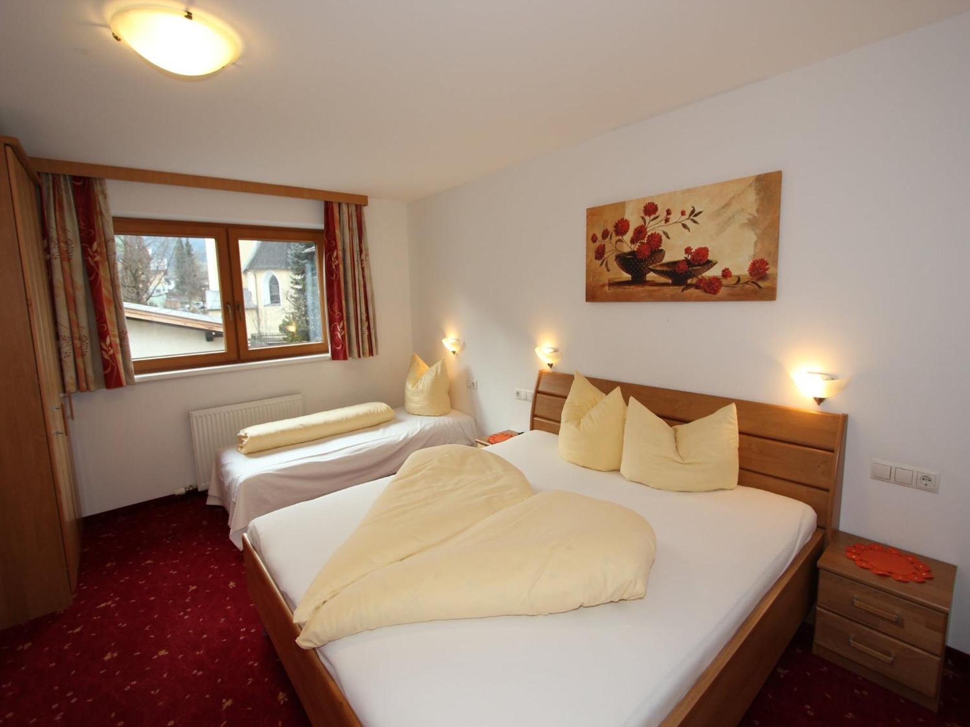 Spacious Apartment In Uderns Near Ski Area Bagian luar foto