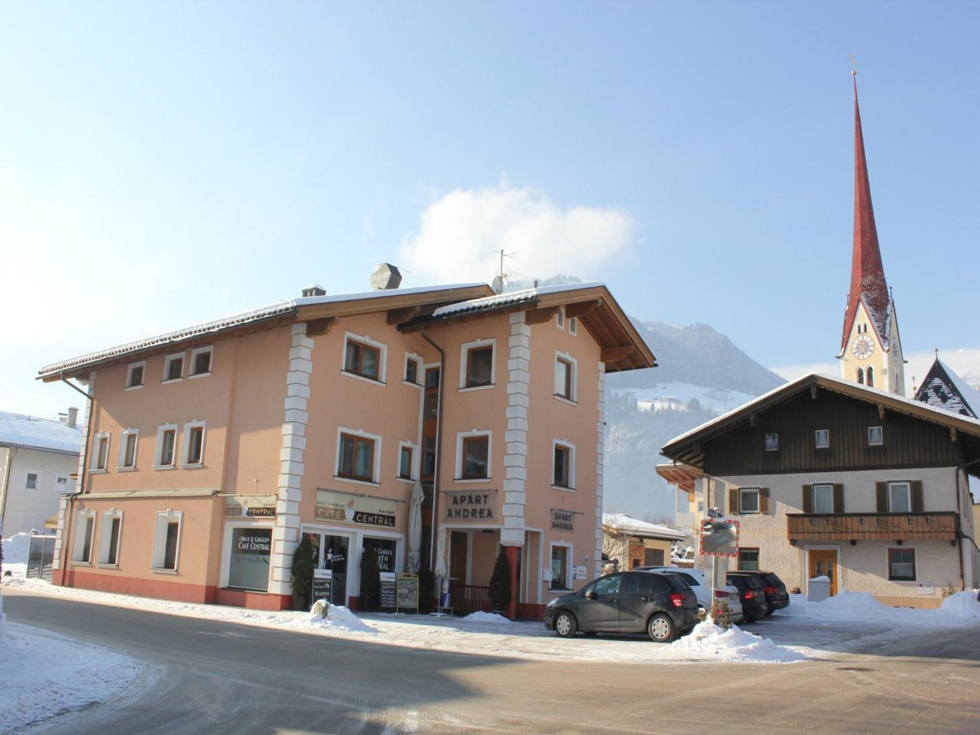 Spacious Apartment In Uderns Near Ski Area Bagian luar foto