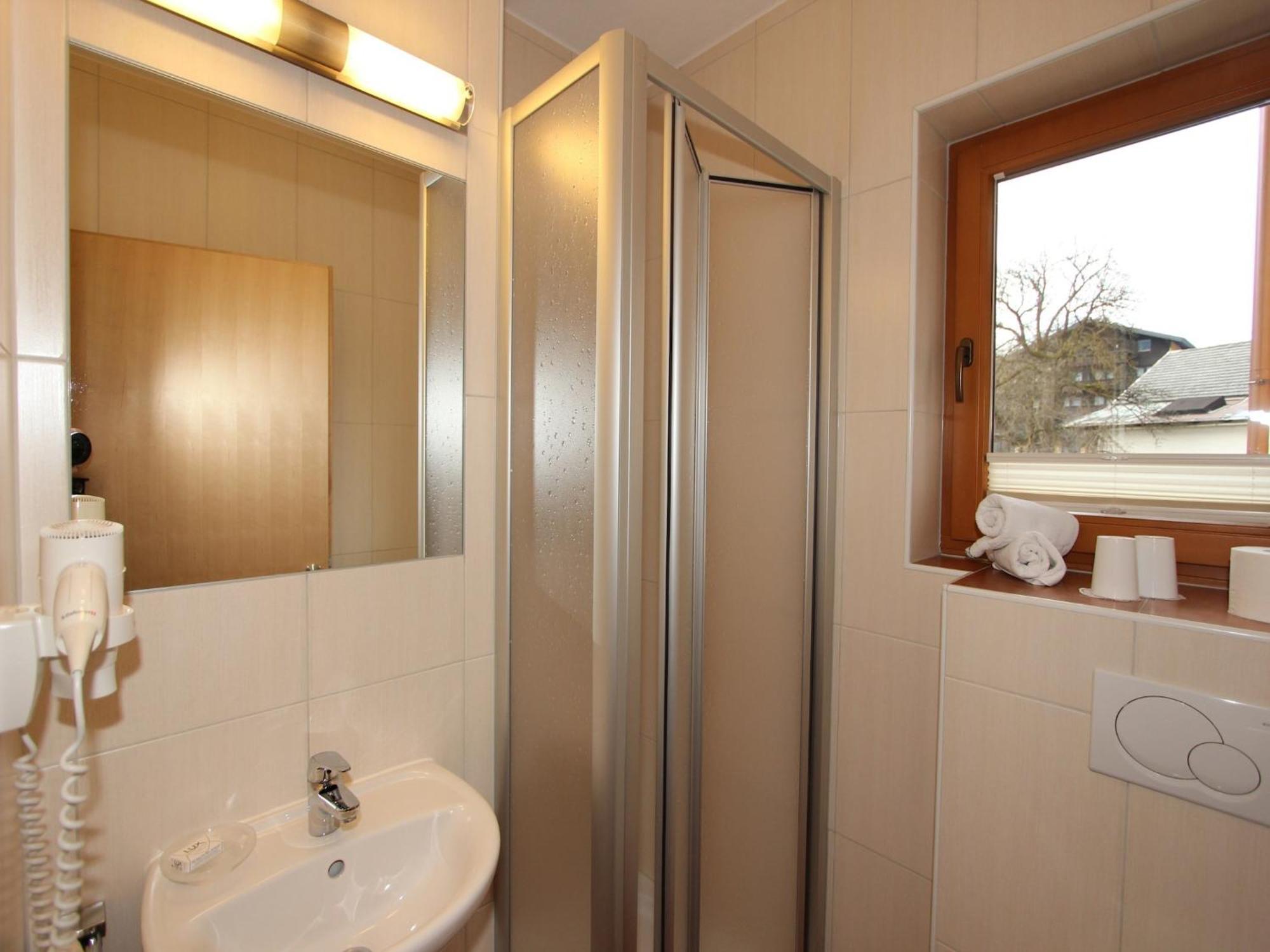 Spacious Apartment In Uderns Near Ski Area Bagian luar foto