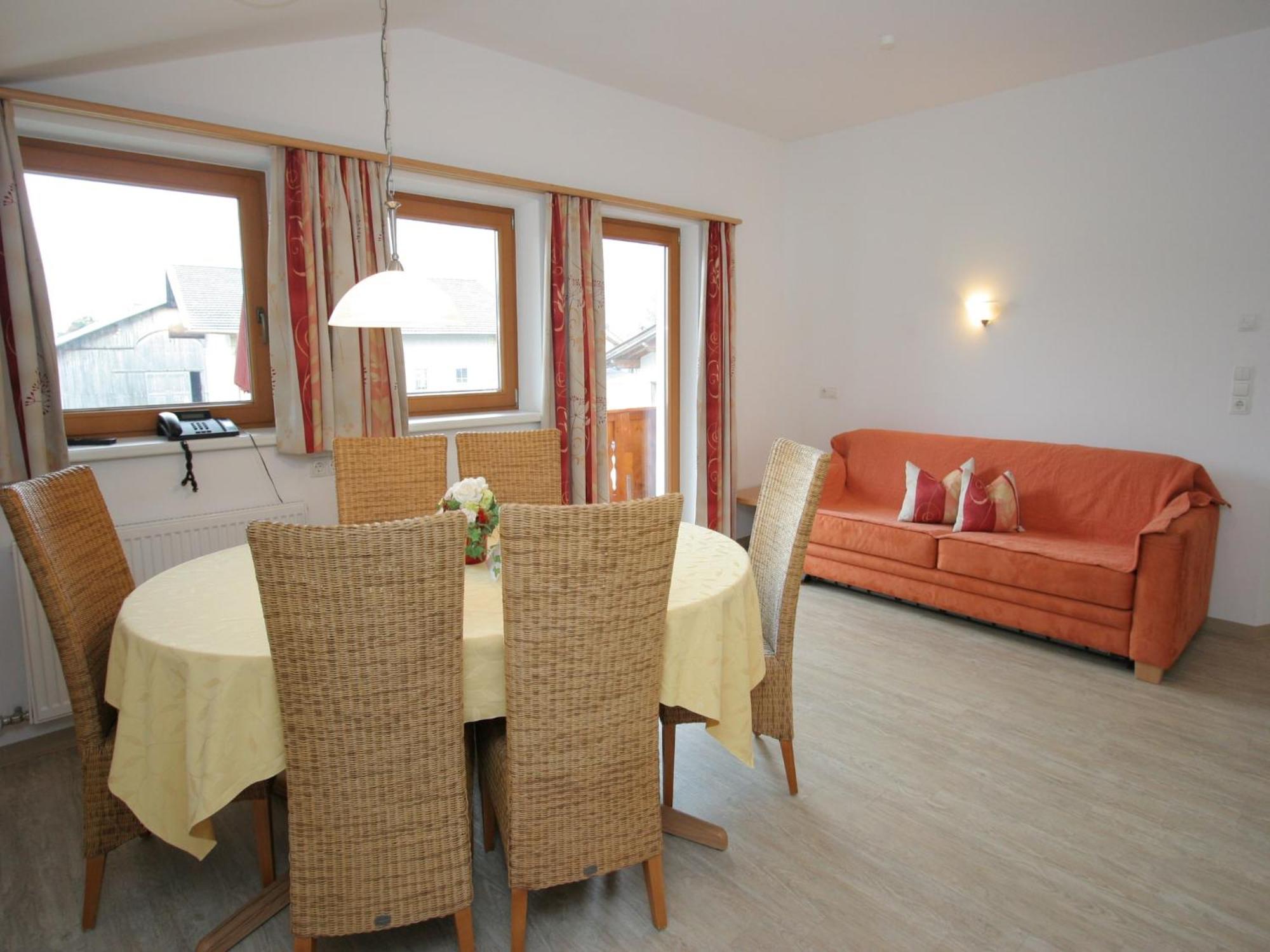 Spacious Apartment In Uderns Near Ski Area Bagian luar foto